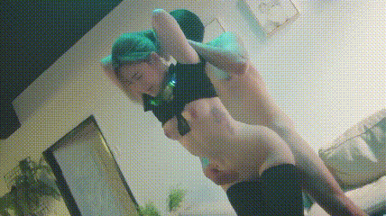 f1803.gif