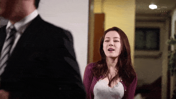 153028uij8hzia3o738hah.gif